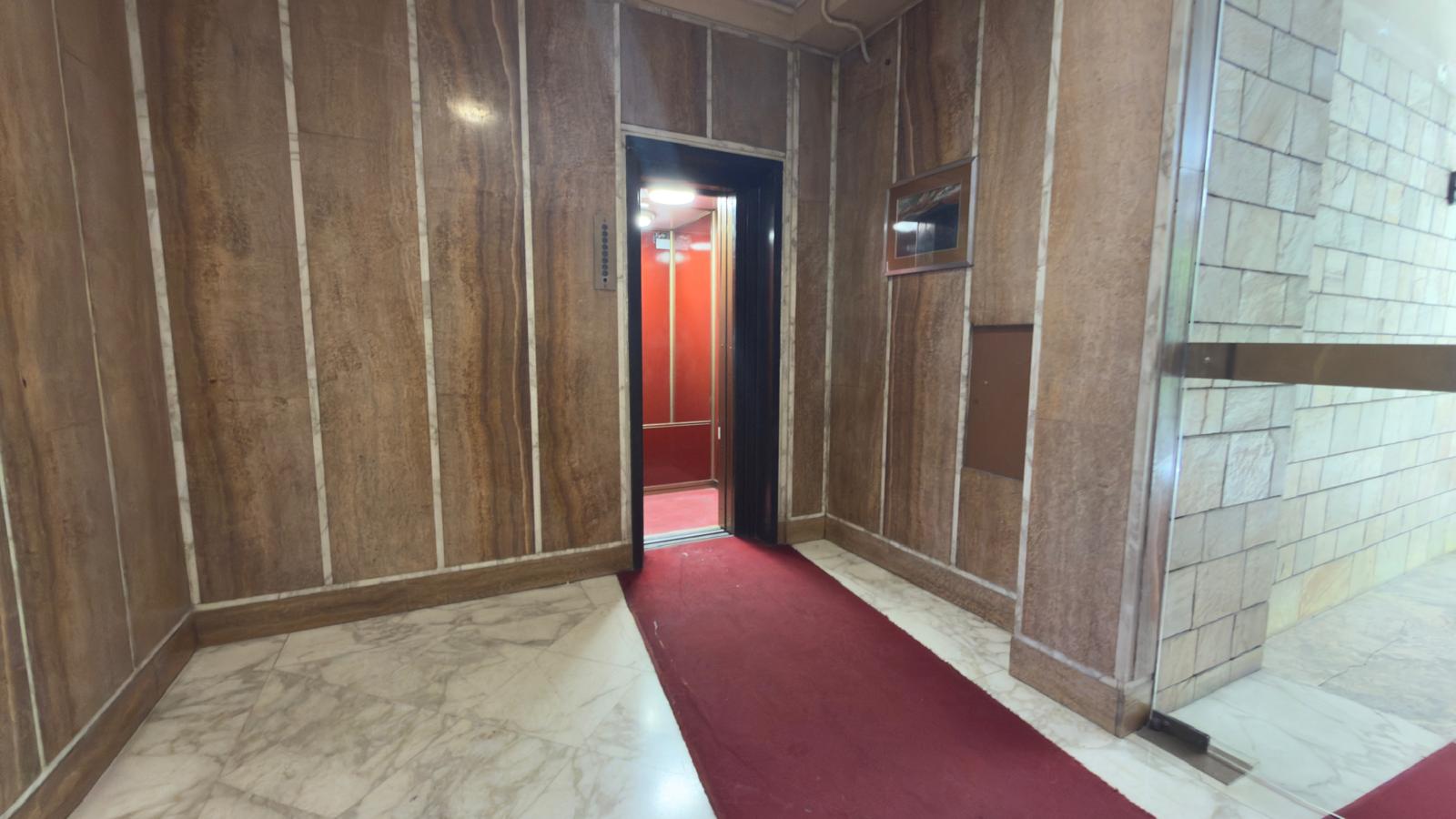 TRILOCALE IN VIA PIETRO OTTOBONI